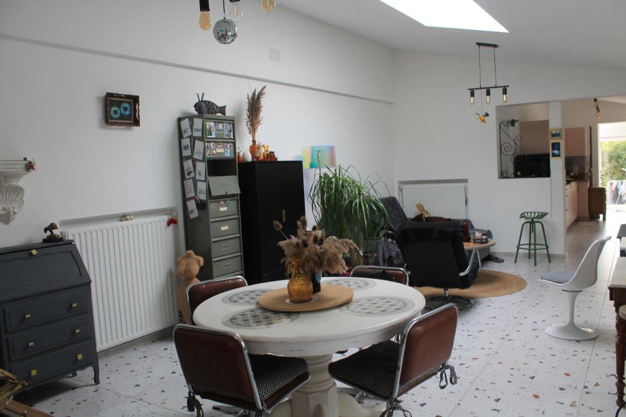 Etape 111 Bed & Breakfast Lille Exterior foto