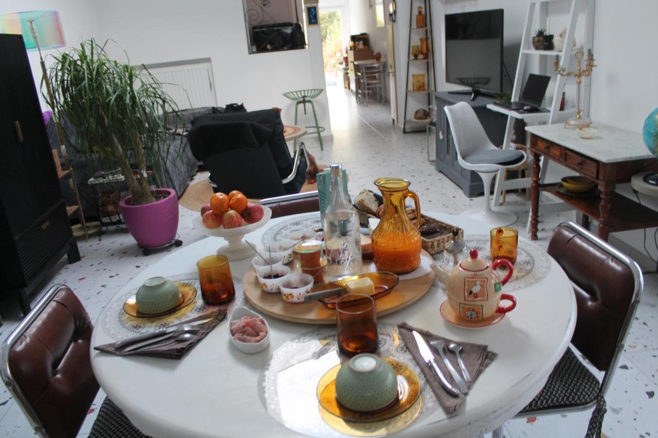 Etape 111 Bed & Breakfast Lille Exterior foto