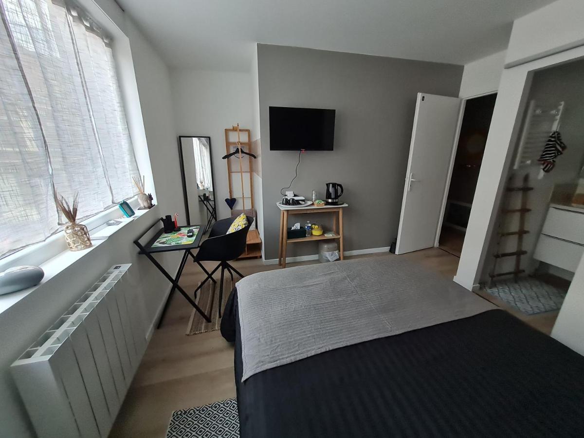 Etape 111 Bed & Breakfast Lille Exterior foto