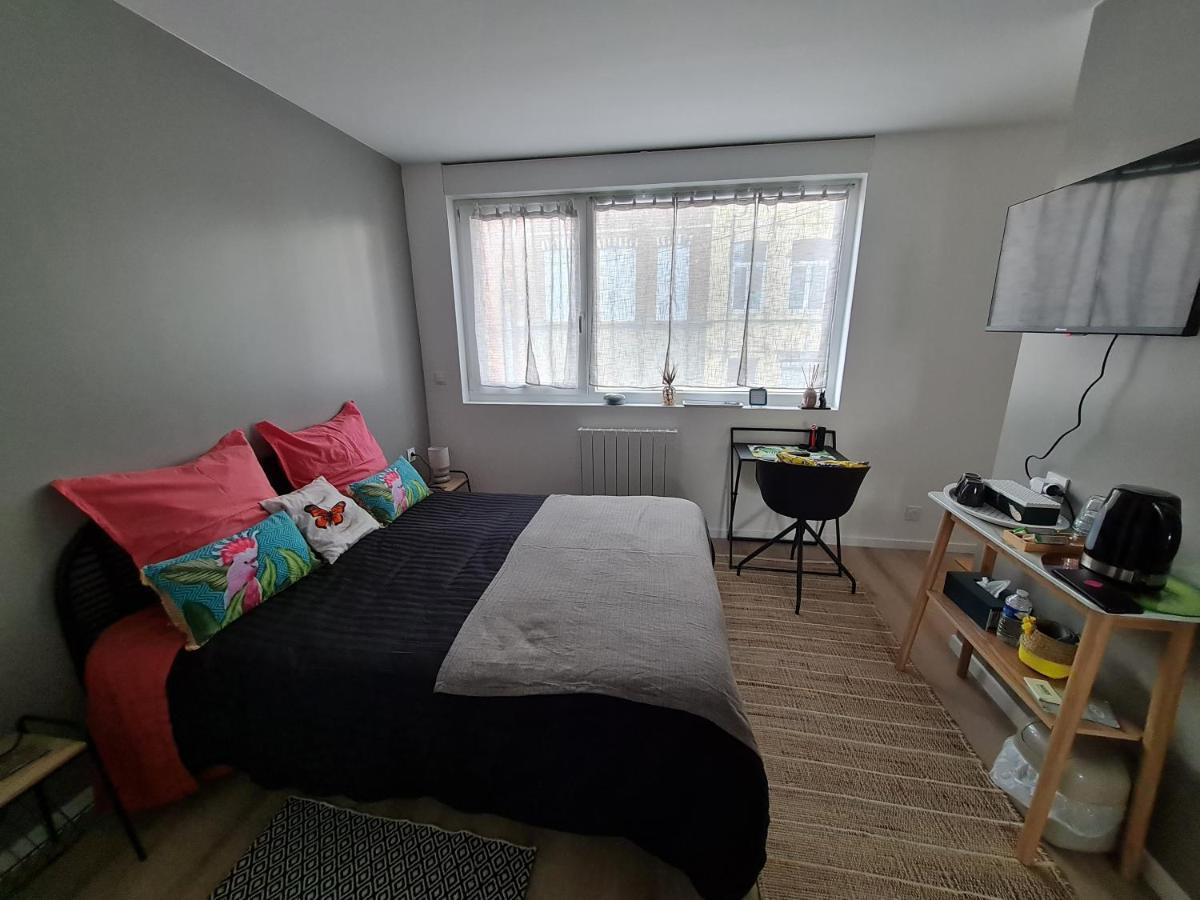 Etape 111 Bed & Breakfast Lille Exterior foto