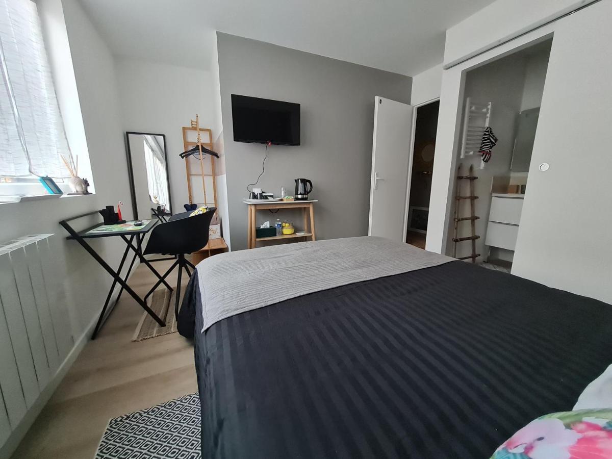 Etape 111 Bed & Breakfast Lille Exterior foto